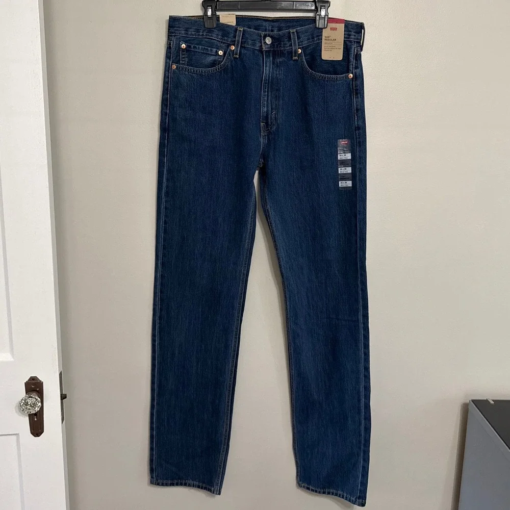 Levis item new